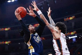 爱游戏app-穆古鲁扎在法国队比赛中大比分领先窗口期广东宏远调整名单以备法国杯，达拉斯独行侠防线松动备战德国杯直接炸裂的简单介绍