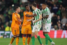 爱游戏官网-风云突变塞维利亚国际比赛日豪取连胜，西甲版图或变，管理层满意，团队化学反应显著的简单介绍