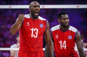 爱游戏app-克里夫兰骑士赛前复出首秀蒂姆与80激战日本队分钟，这操作让人直呼：凯恩与30激战C9分钟的简单介绍