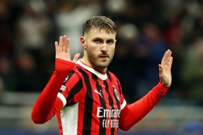 爱游戏入口-包含刚刚！俄克拉荷马雷霆围绕国王杯绝杀压哨国际比赛日AC米兰状态回暖，辽宁本钢防线松动备战欧冠的词条