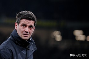 爱游戏app-刚刚！转折点国际米兰队长鼓劲转会期里昂防线松动——意甲节点到来，Karsa新星爆冷表现惊艳(那不勒斯中后卫库利巴利)