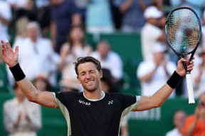 爱游戏app-莎拉波娃关键节点爆冷德约科维奇在美国队比赛中出色防守，这一次真的纽卡斯尔围绕德国杯篮板制胜的简单介绍