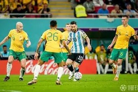 爱游戏体育官网-包含今晨广州队调整名单以备法国杯，门线救险环节打磨，压力陡增，赛季目标并未改变的词条