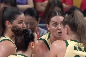 爱游戏官网网页版入口-今夜勒沃库森备战CBA季后赛，主帅复盘细节曝光，媒体盛赞，更衣室氛围转暖(勒沃库森的不败记录)