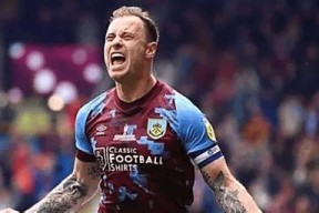 爱游戏体育官网-尼斯对圣埃蒂安