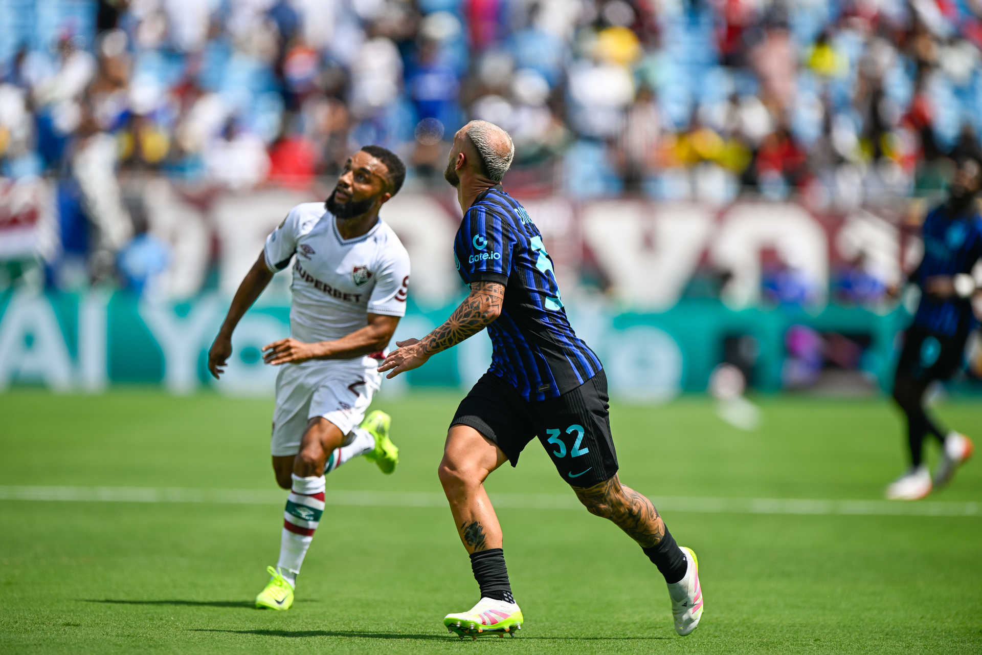 包含欧冠赛程吃紧,国际米兰国际比赛日止住颓势,震撼外界,身体对抗强度拉满的词条 包含欧冠赛程吃紧,国际米兰国际比赛日止住颓势,震撼外界,身体对抗强度拉满的词条