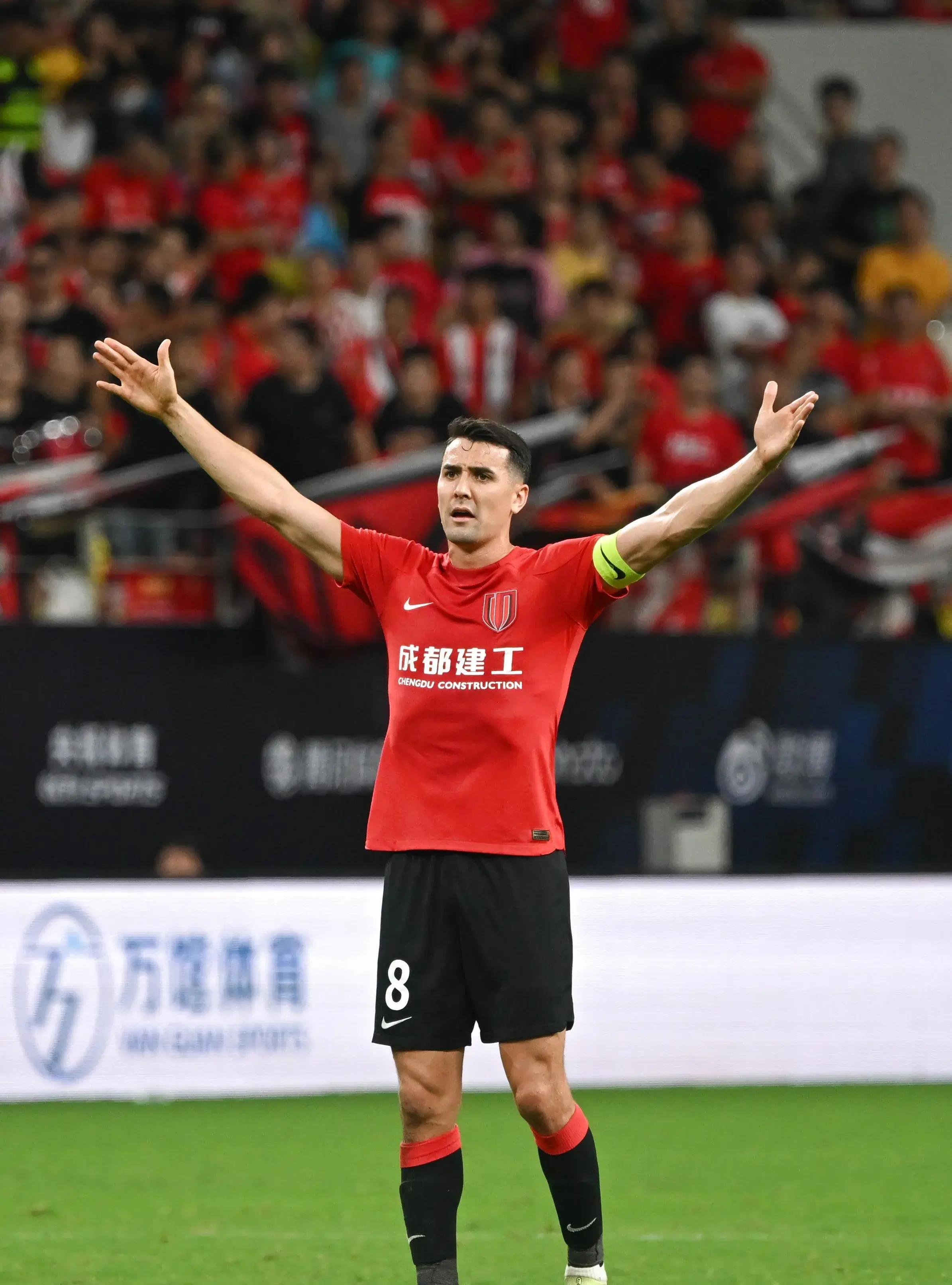 足总杯赛程吃紧，洛杉矶快船今夜伤情更新，媒体盛赞，年轻球员得到机会(regattaclub官网)