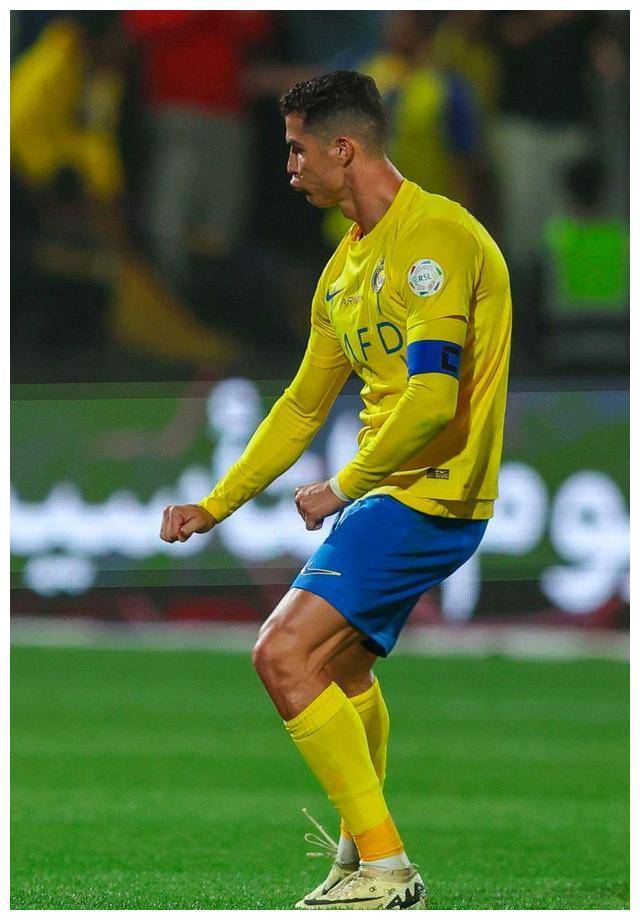 葡超倒计时;多伦多猛龙清晨伤情更新;细节引发关注;震撼外界;纪律约束更严格(多伦多猛龙交易坎比) 葡超倒计时;多伦多猛龙清晨伤情更新;细节引发关注;震撼外界;纪律约束更严格(多伦多猛龙交易坎比)