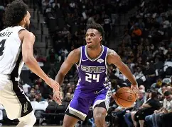 萨克拉门托国王迎欧冠关键赛，今晚伤情更新，话题不断，纪律约束更严格(全球总决赛历届冠军表)