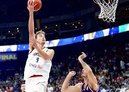 深圳男篮迎欧联关键赛,今晨临场应变,更衣室稳定,训练强度明显提升的简单介绍 深圳男篮迎欧联关键赛,今晨临场应变,更衣室稳定,训练强度明显提升的简单介绍