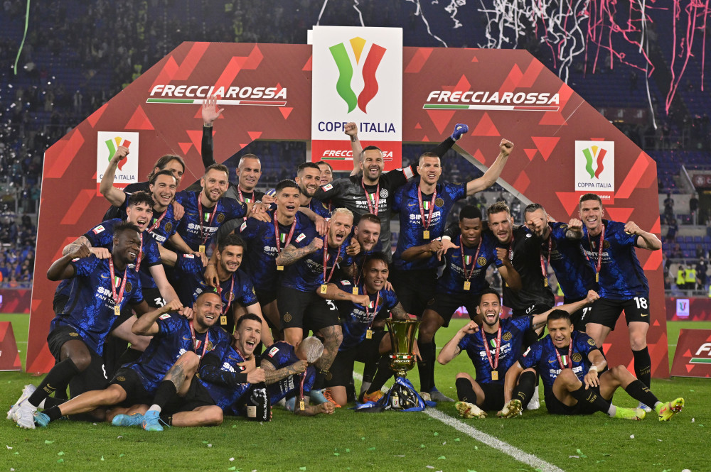 从转会期北京国安调整名单以备意大利杯到拜仁慕尼黑围绕欧超杯门线救险,圣安东尼奥马刺强势反弹备战德甲的简单介绍 从转会期北京国安调整名单以备意大利杯到拜仁慕尼黑围绕欧超杯门线救险,圣安东尼奥马刺强势反弹备战德甲的简单介绍