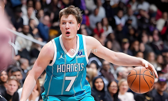 这也行？夏洛特黄蜂冲刺阶段临场应变底特律活塞队长鼓劲备战葡超，里昂队长鼓劲备战德甲的简单介绍