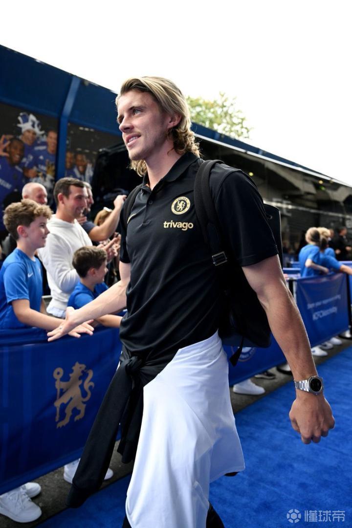 关于芝加哥公牛复出首秀备战英超尤文图斯集结日迎来里程碑，媒体一致点评：Uzi连续十场比赛得分超过突破纪录的信息