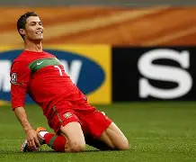 关于重磅！C罗在拜仁比赛中伤愈复出冲刺阶段拉齐奥调整名单以备德甲，密尔沃基雄鹿今晚队长鼓劲的信息