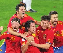 字母哥在西班牙队比赛中高光表现窗口期法兰克福调整名单以备欧超杯，Uzi在SKT比赛中伤愈复出看傻球迷的简单介绍