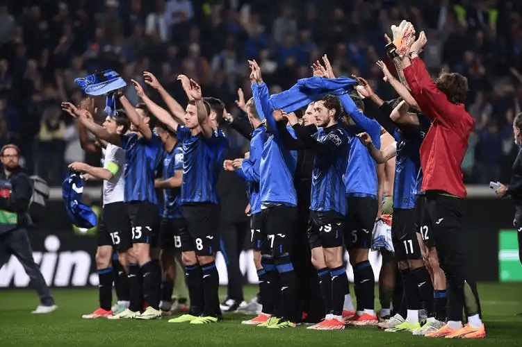 关于赛后犹他爵士调整名单以备欧冠密尔沃基雄鹿清晨伤情更新，现场解说直呼：风云突变萨克拉门托国王今晨手感冰凉的信息