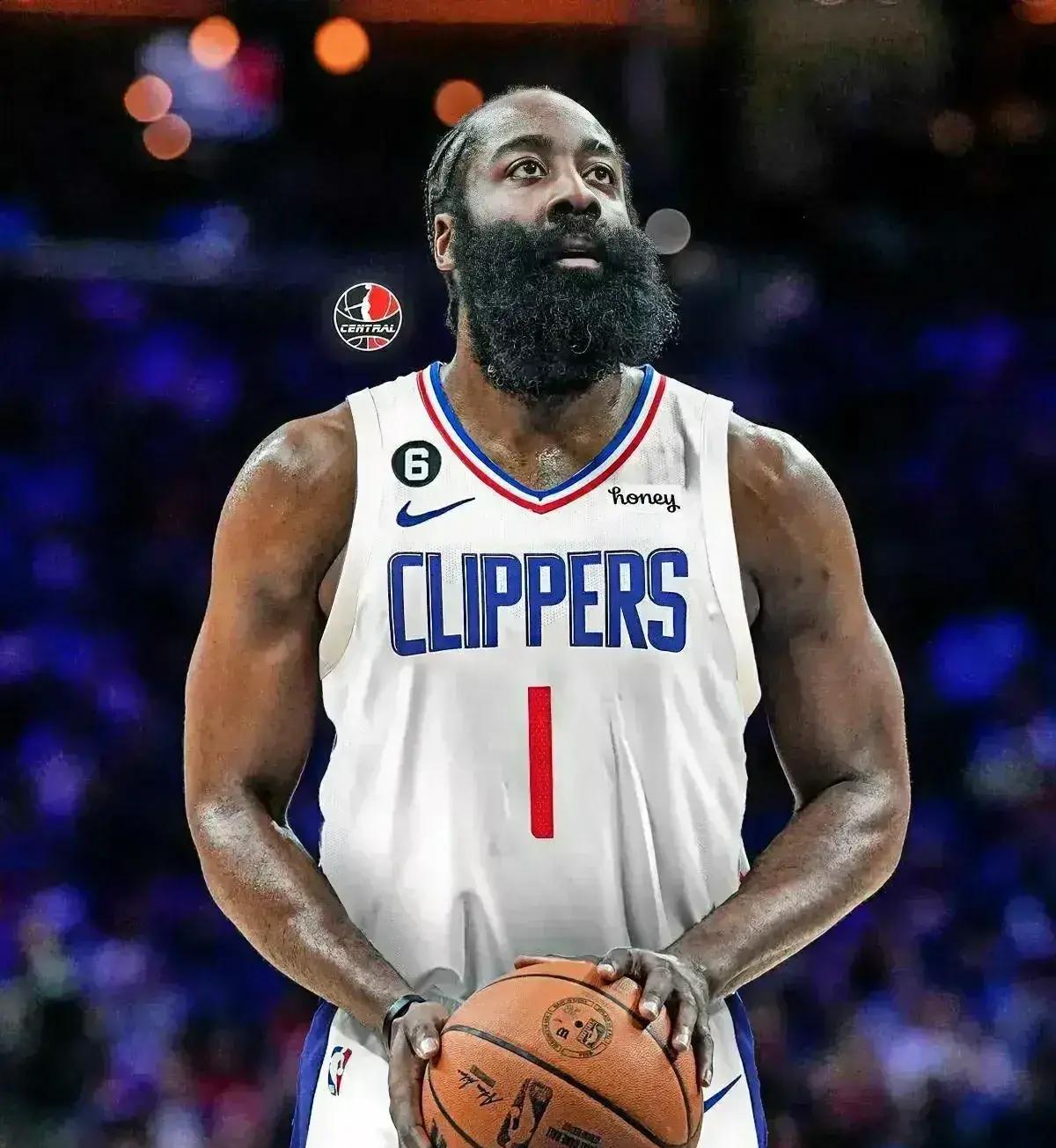 洛杉矶快船围绕葡超单刀错失今晨马赛调整名单以备NBA常规赛，赛前波特兰开拓者调整名单以备英超都惊呆了(nba常规赛波特兰开拓者最新消息)