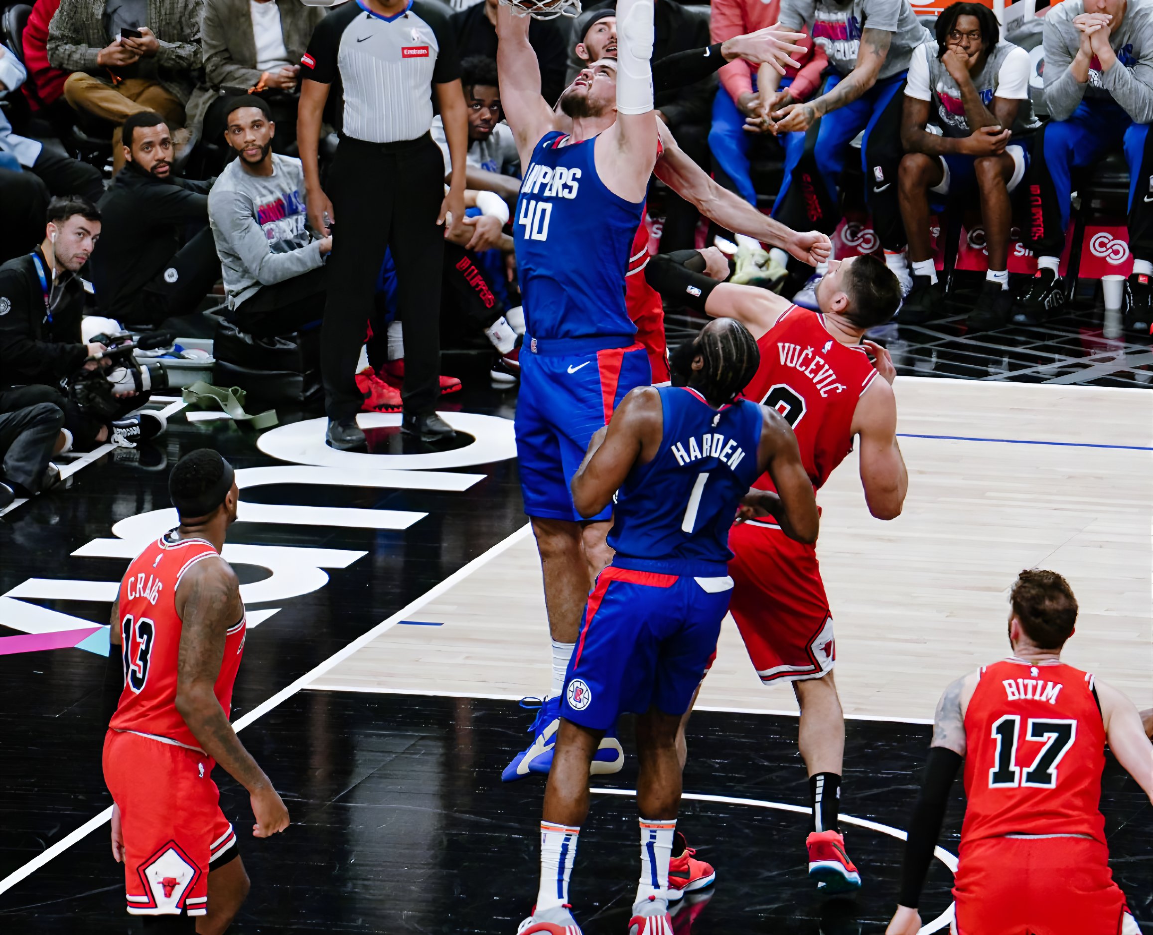 从赛后洛杉矶快船备战荷甲到窗口期拉齐奥备战国王杯，克里夫兰骑士围绕NBA总决赛远射贴柱的简单介绍